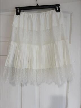 White Lace Layered Pleated Mini Skirt Size M